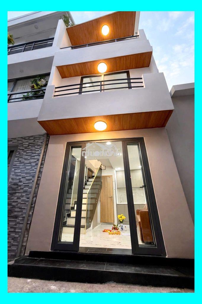 [Nhà nc ] trần hưng đạo - bùi viện - 1 trệt 2 lầu sân thượng 2pn