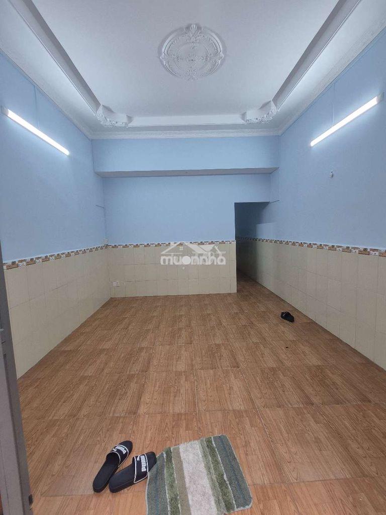 Cho thuê nhà 4x15m 1  lầu 3pn 2wc y hình–ngay eon tân phú 