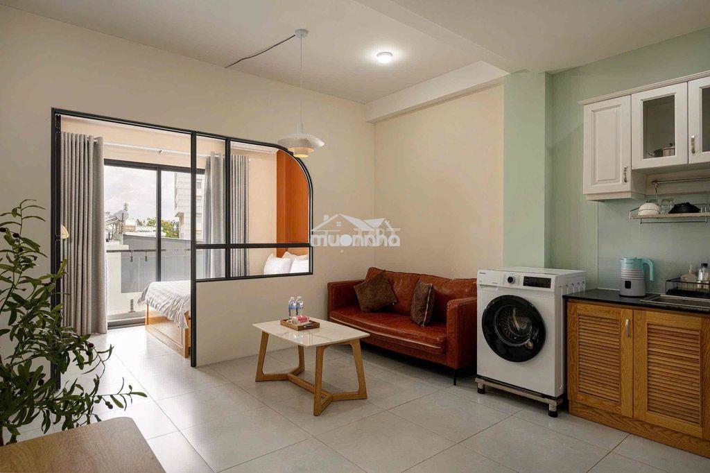 Căn hộ 1 phòng ngủ - 1 phòng khách - bancol thoáng mát - thang máy - 2