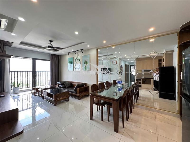 Nội thất cực đẹp - nhận nhà ở ngay - chủ nhà dễ thương - an ninh 247