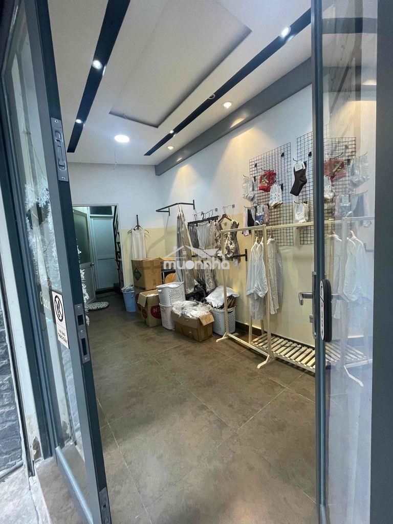 Nhà cho thuê nguyên căn 3 lầu 9,5tr