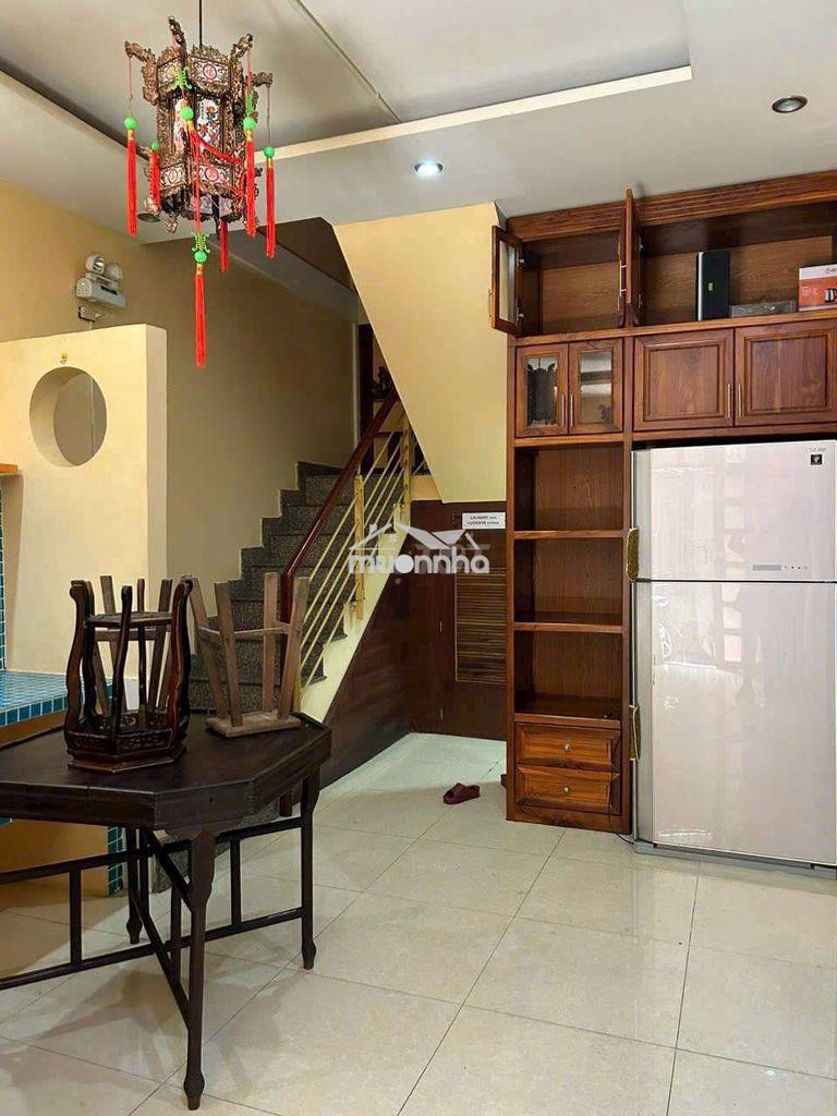 Nhà 1 trệt 3 lầu 3,5x9m 3 phòng 4 wc hẻm đường đỗ quang đẫu