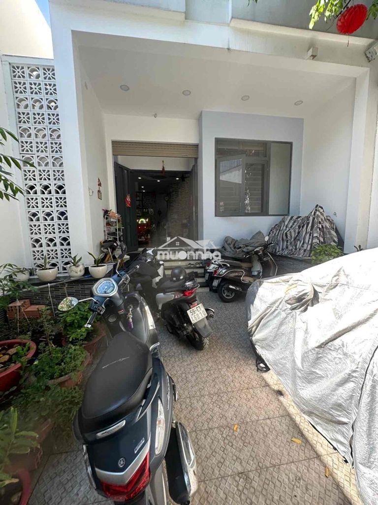 Bán biệt thự khu vip giáp q6, (6x22) vài bước chân ra mặt tiền.