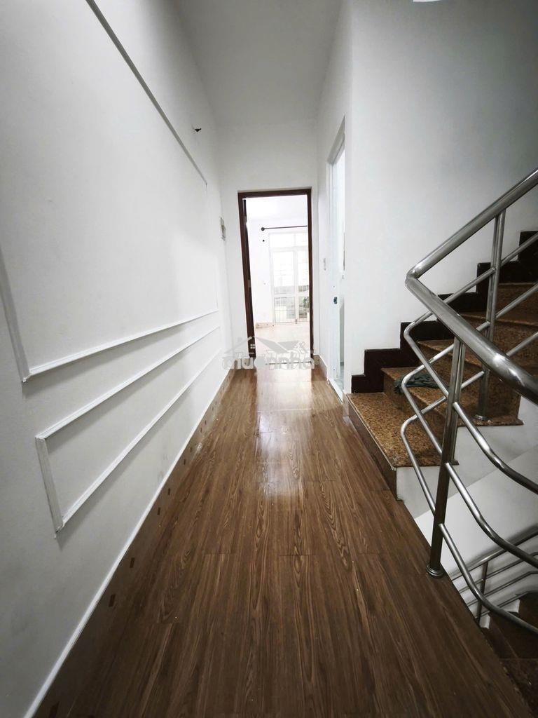 Cho thuê nhà nguyên căn vị trí đẹp, thích hợp kinh doanh & văn phòng - Ảnh 4