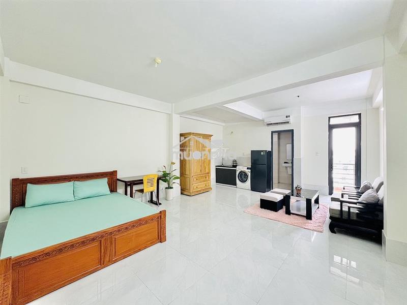 Căn hộ 45m2 ngay mặt tiền ql 50 mới xây full nội thất