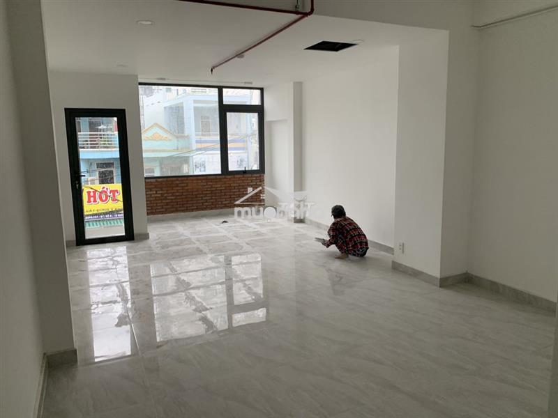 {Gần gigamall} văn phòng lầu 1 giá 8 triệu