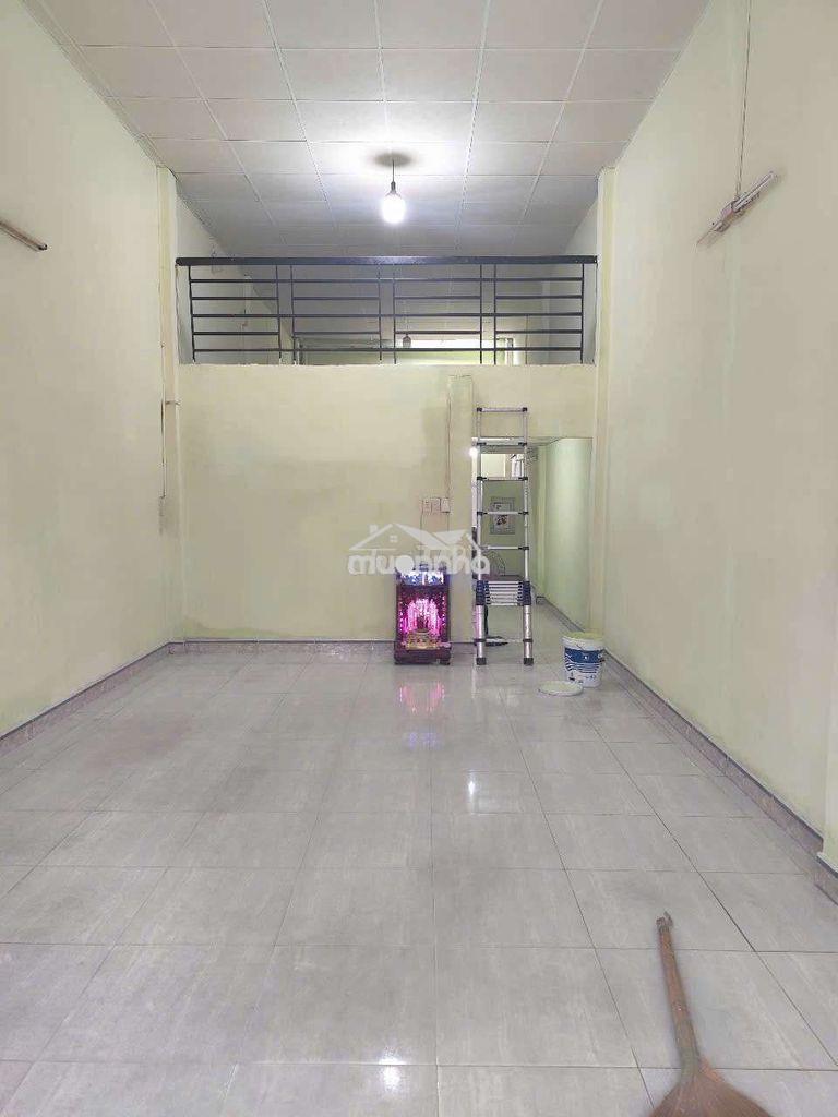 Bán nhà chính chủ mặt tiền đường 