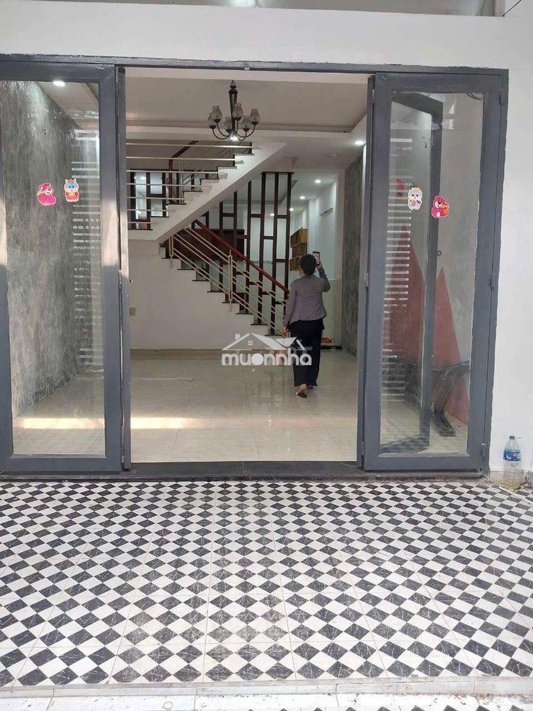 Nhà chính chủ cần bán 4x15m lầu 2pn 2wc hẻm xh 2/ phạm văn chiêu gv