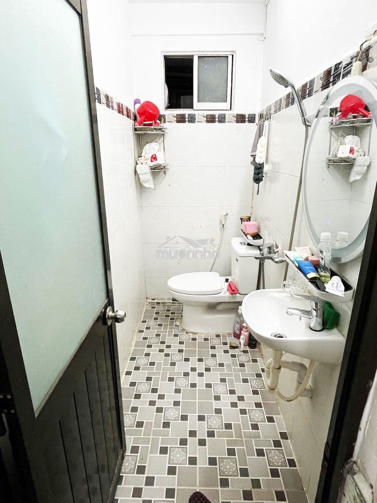 Cho thuê căn hộ 2 phòng ngủ lô s cư xá thanh đa - Ảnh 4