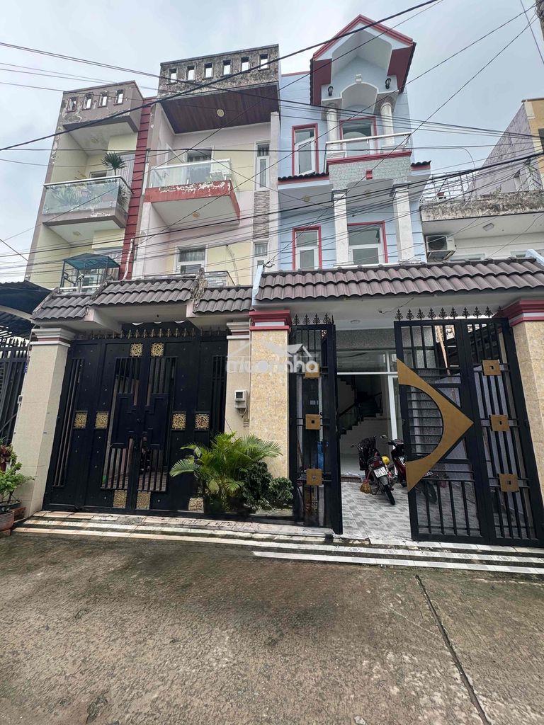 Nhà 3 tầng, 4pn, 3wc, nối dài lê trọng tấn, chính chủ