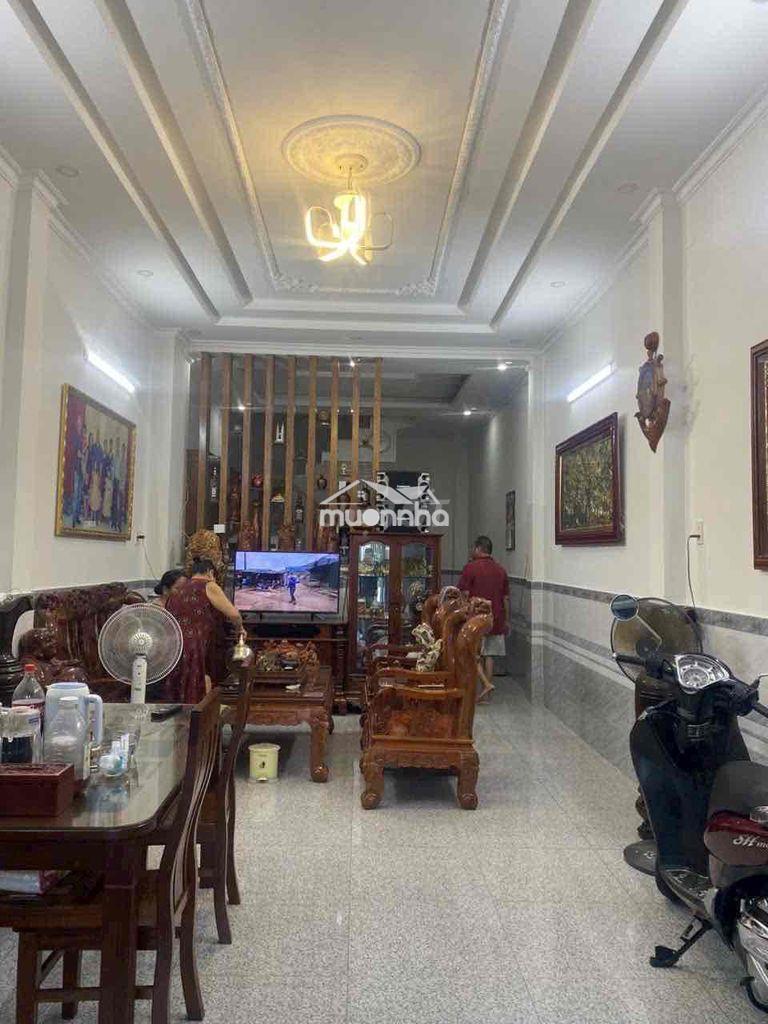 Cho thủe nhà gần truòng học vĩnh lộc a quách điêu