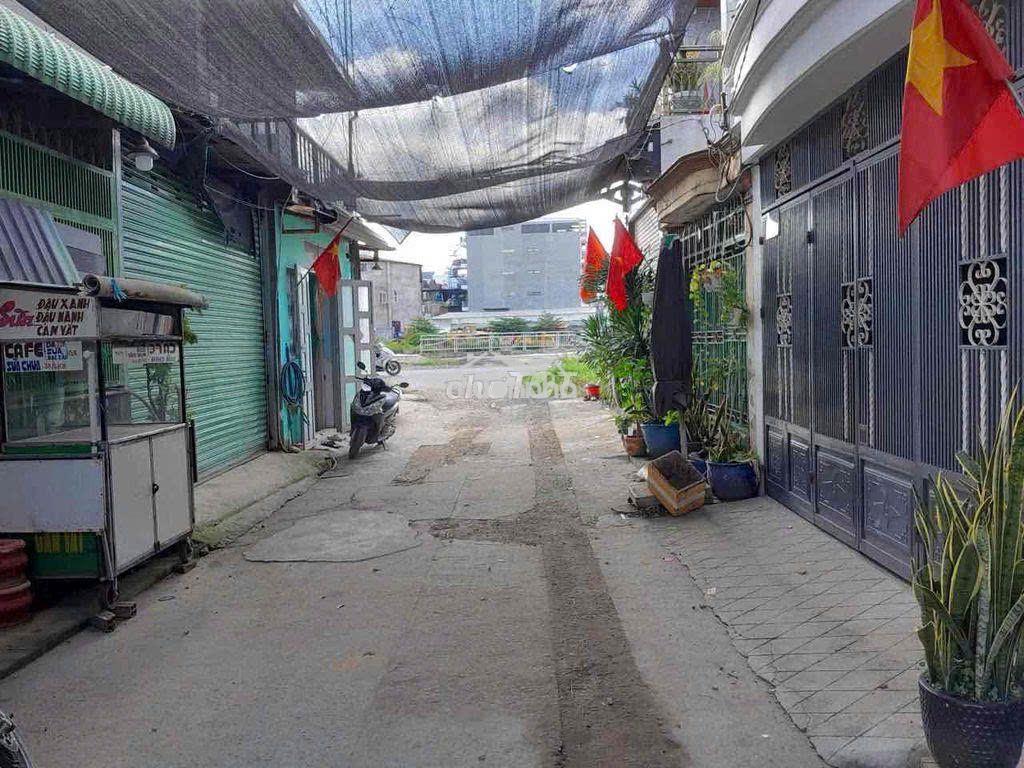 Cho thuê kho xưởng 200m2 hẻm xe tải nguyễn văn quá 10tr/tháng - Ảnh 3