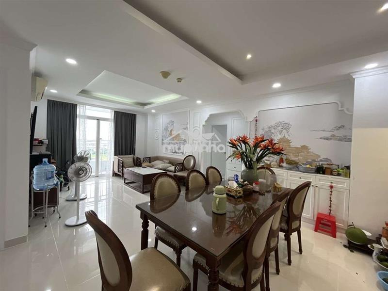 Căn hộ 3 ngủ tại terra rosa
