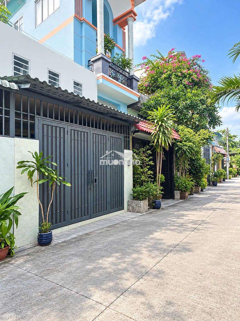 Nhà 4*16 trệt lầu xe hơi tận của f13 cực rẻ