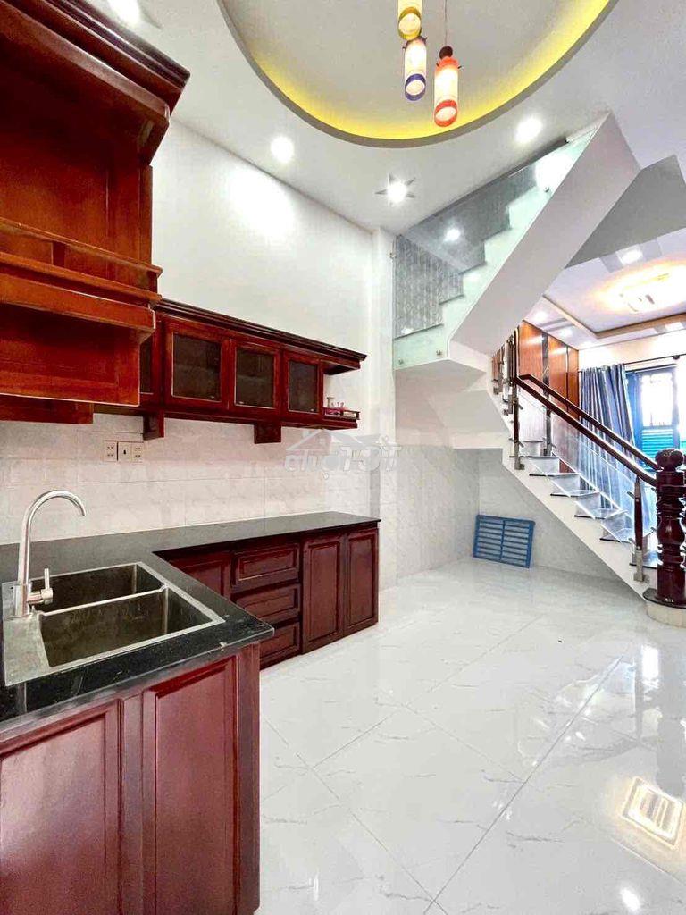 Nhà phố , mới xây 1 trệt +2 lầu + sân thượng shr, hoàn công đủ - Ảnh 4