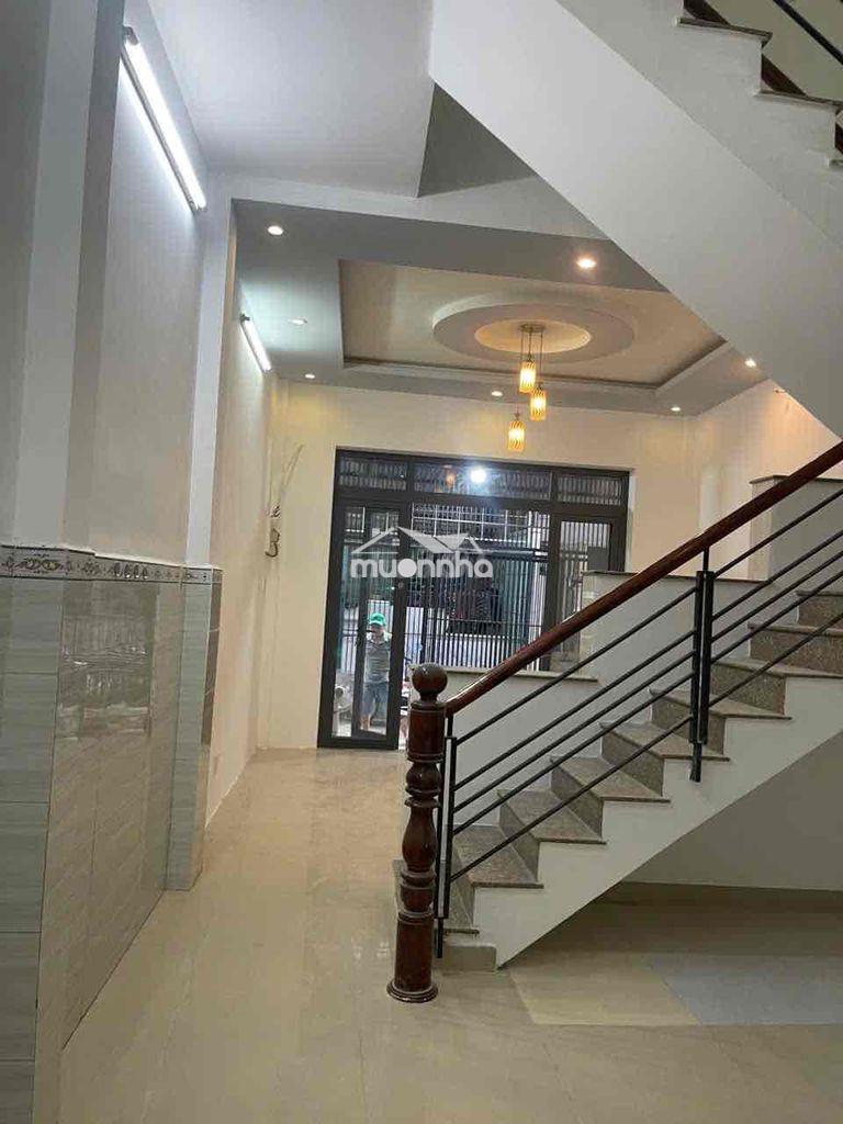 Nhà nguyên căn mới đẹp 2pn chỉ 7tr