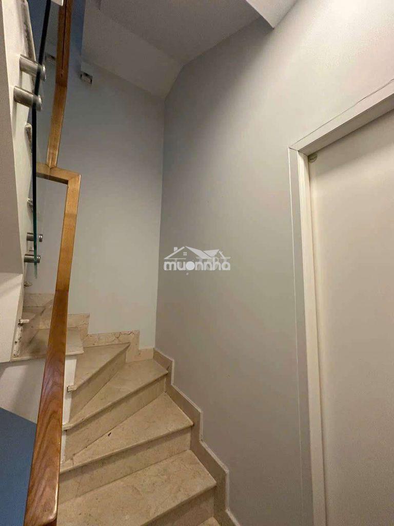 Nhà 4 tầng có sân thượng. 3pn, 3wc. phú nhuận  - 3