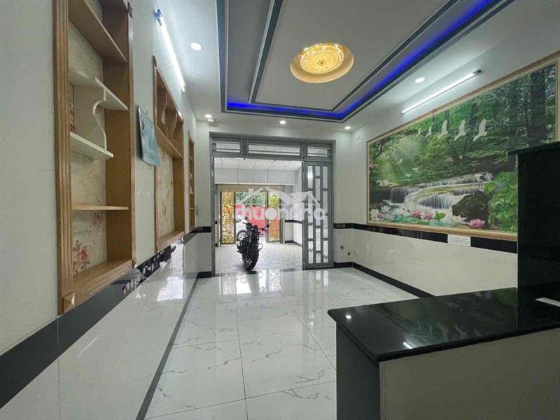 Cho thuê nhà 1 trệt , 3 lầu dt 4x25 , giá thuê 22tr