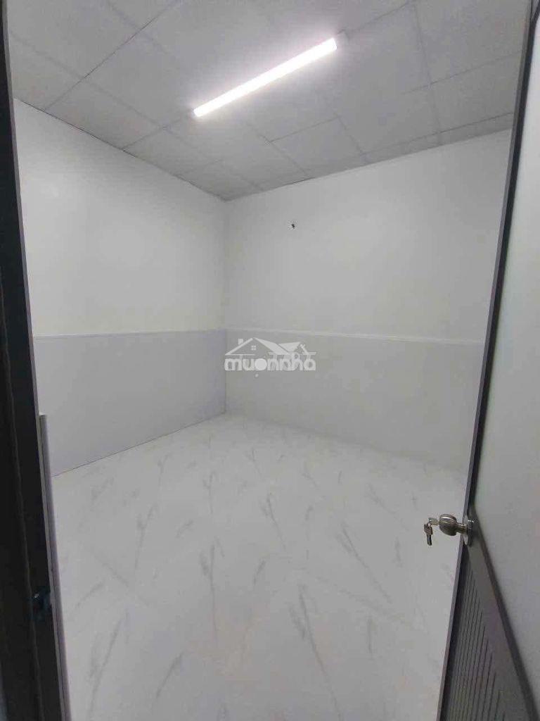 Nhà lầu gần nhà thờ dĩ an - 2