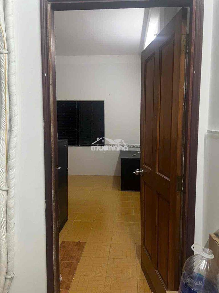 Cho thuê phòng nhà mặt tiền, ngay ngã 4 nguyễn tri phương-hùng vương - 2