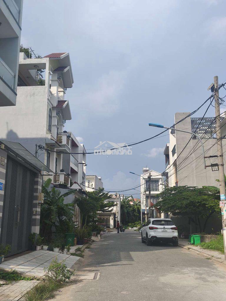 Bán đất kdc bàu góc, xã tân kiên, bình chánh.90m2