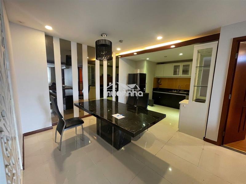 Cho thuê nhà đẹp 120m2 - 3pn trung tâm quận 1 , căn hộ cao ốc bmc