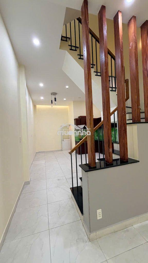 Cho thuê nhà hậu giang, 4 tầng, 5 pn hẻm xe hơi, 5 căn ra mặt tiền - Ảnh 2