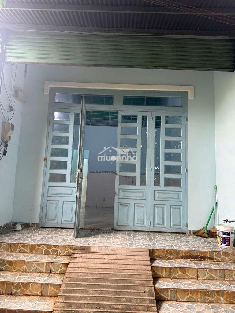 Nhà nguyên căn 3pn gần chợ minh phát