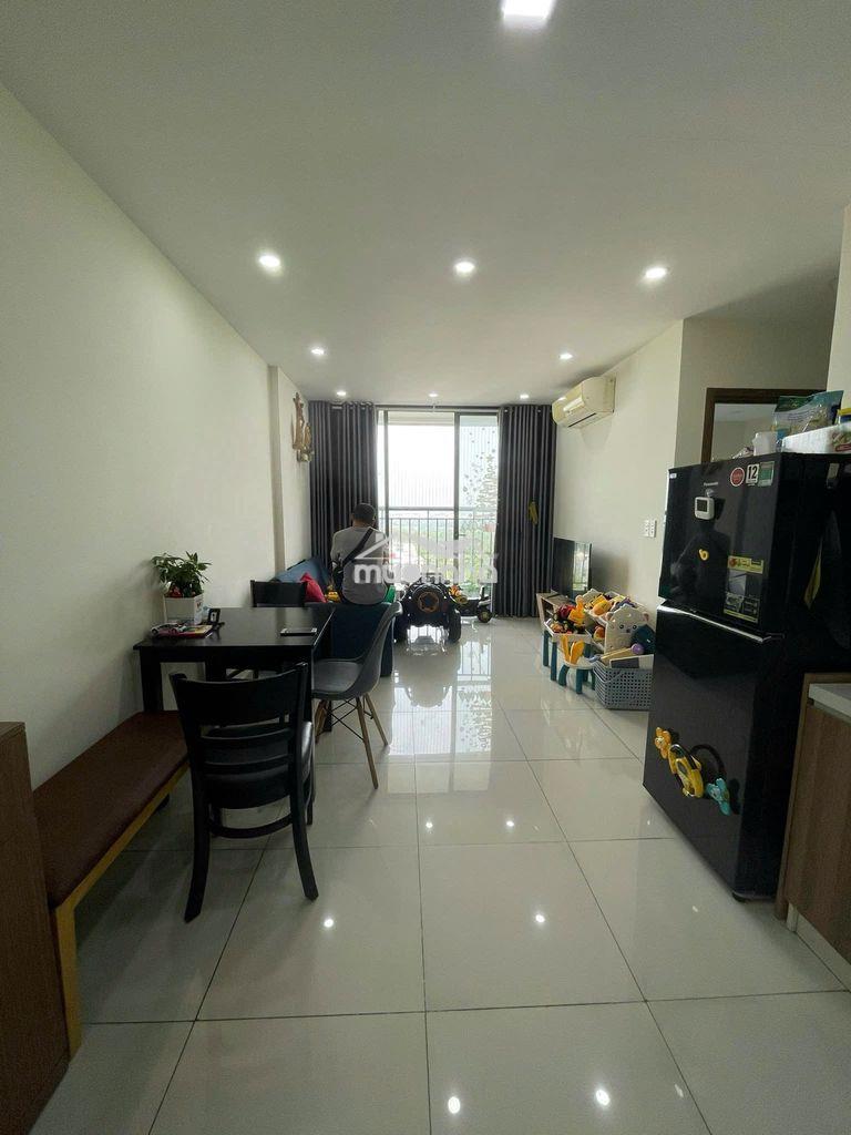 Cho thuê căn hộ 2pn,1wc tại goldora plaza giá chỉ 10.5tr