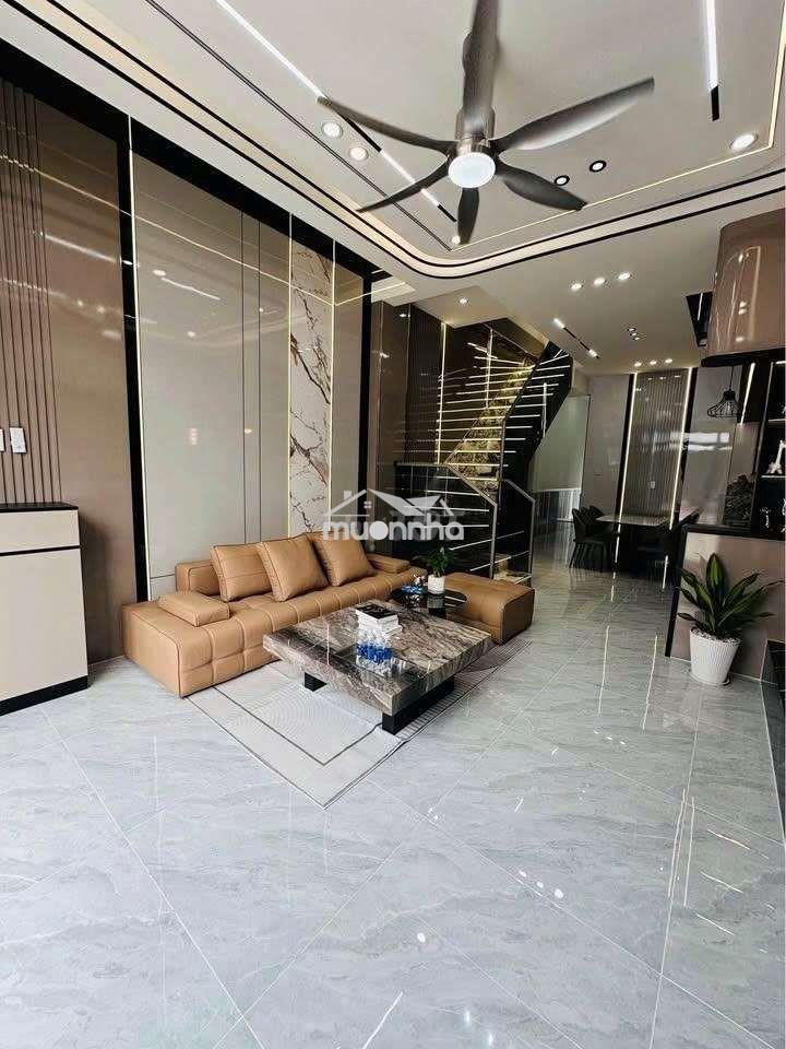 Chủ cần bán gấp căn nhà mặt tiền đường 13m, hẻm xe hơi tránh nhau - Ảnh 2