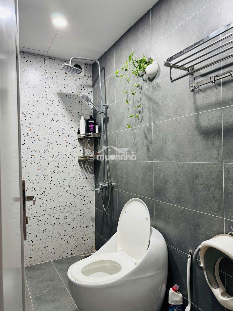 Chung cư 312 lạc long quân, 2pn 2wc, dt: 66m2, - 3