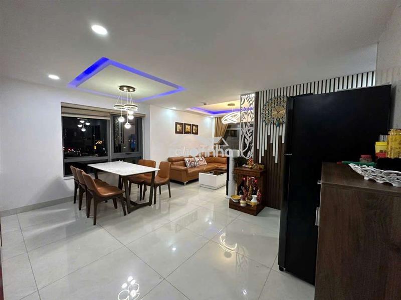 Cho thuê căn hộ chung cư cao cấp sơn trà ocean view,95 ngô quyền
