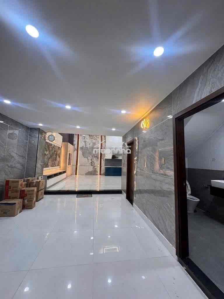 🏡 Nhà rộng – 5pn – quận 10 | 34,5 triệu/tháng - Ảnh 3