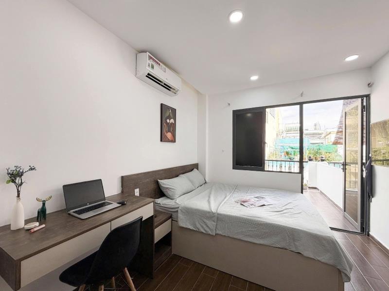 Thuê ngay căn hộ 1pn ngủ - ban công 40m2 siu rộng thoáng ngay sát q1 an ninh - thuận tiện di chuyển - Ảnh 4
