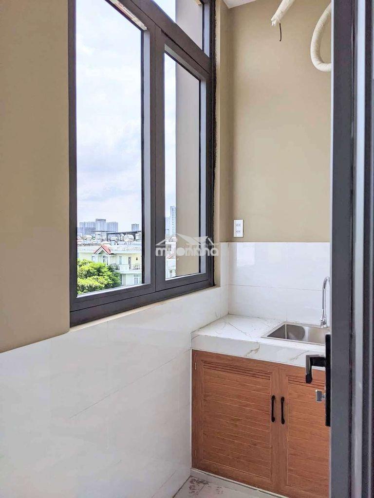 Phòng ban công mặt tiền đường phạm hữu lầu  - Ảnh 4
