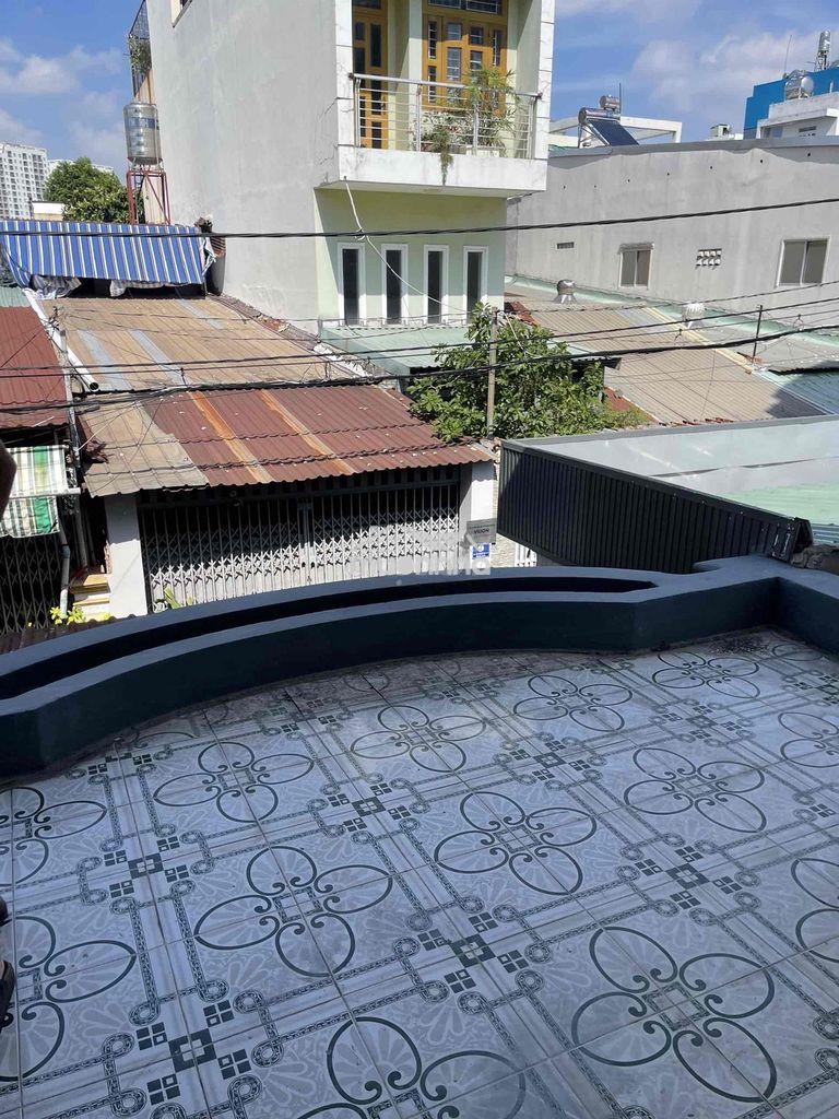 Cho thuê nhà 4.5x17m, 1 lầu, 3pn, hxh, sát s. hành, trường chinh, q12 - Ảnh 3