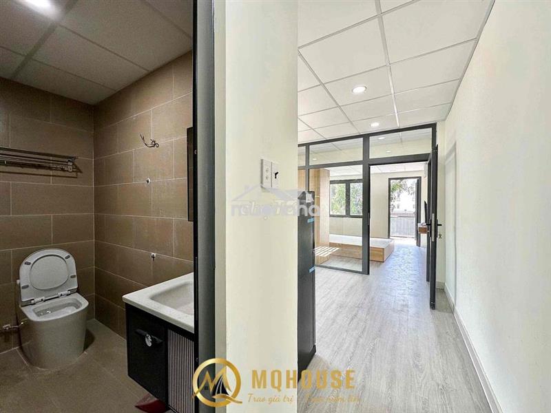 Căn hộ full nội thất có bancol ngay chợ tân định, công viên lê văn tam