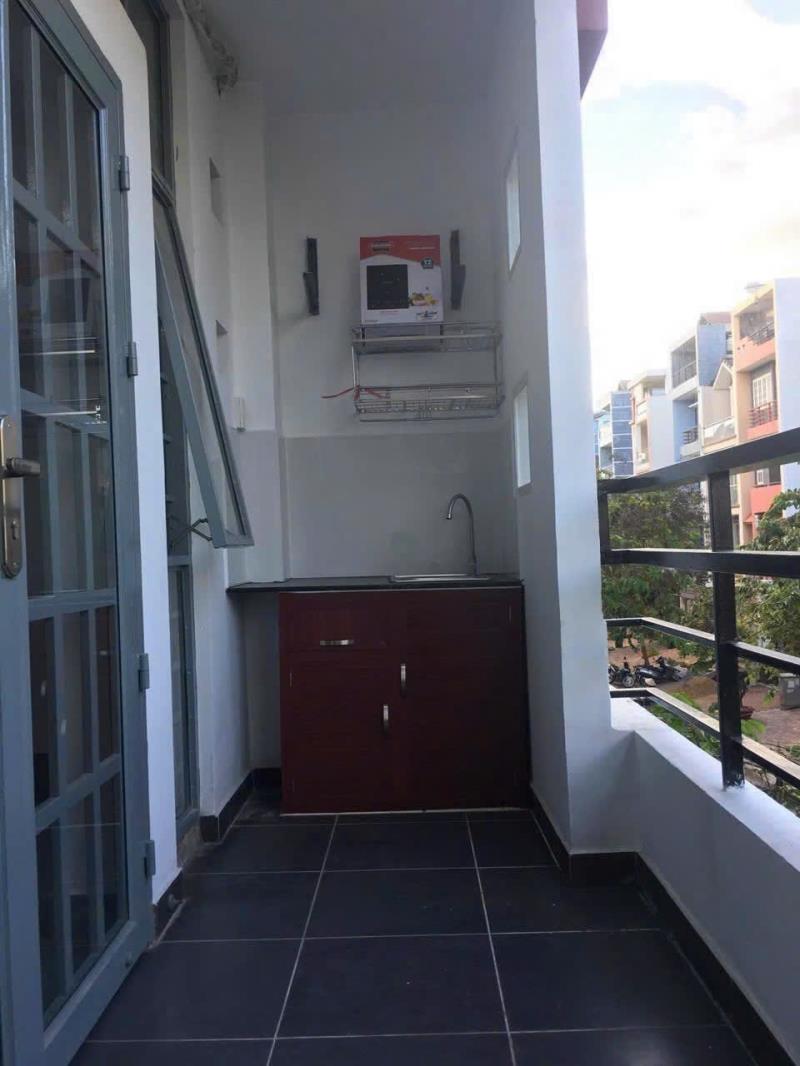 Phòng ban công quận 7 - Ảnh 3