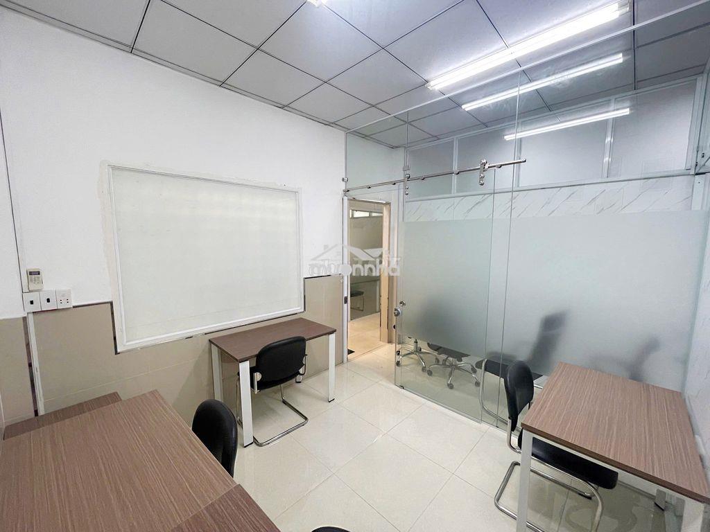 Văn phòng phú nhuận cho 3-5nv có đầy đủ nội thất vào làm việc ngay - Ảnh 3