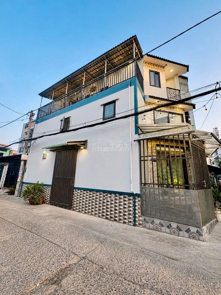 Nhà hẻm tải thông gần tên lửa mới 3 tầng 4 phòng ngủ