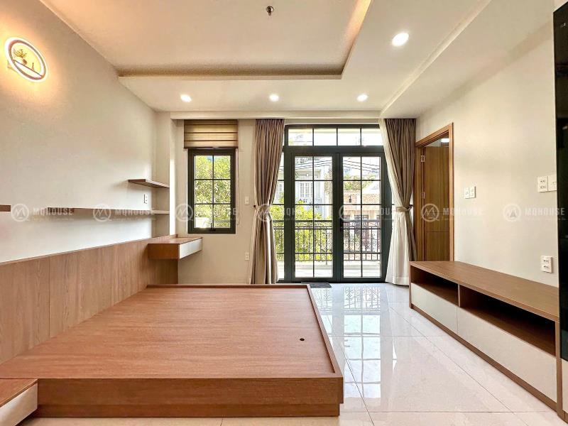 Hot! 1pn cao cấp, thang máy ban công giặt riêng ngay ngã tư bảy hiền