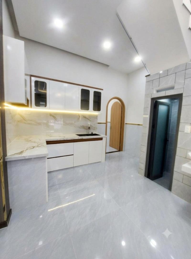 Bán nhà chợ bình long, lê văn quới giáp tân phú đường 5m ô tô - Ảnh 2
