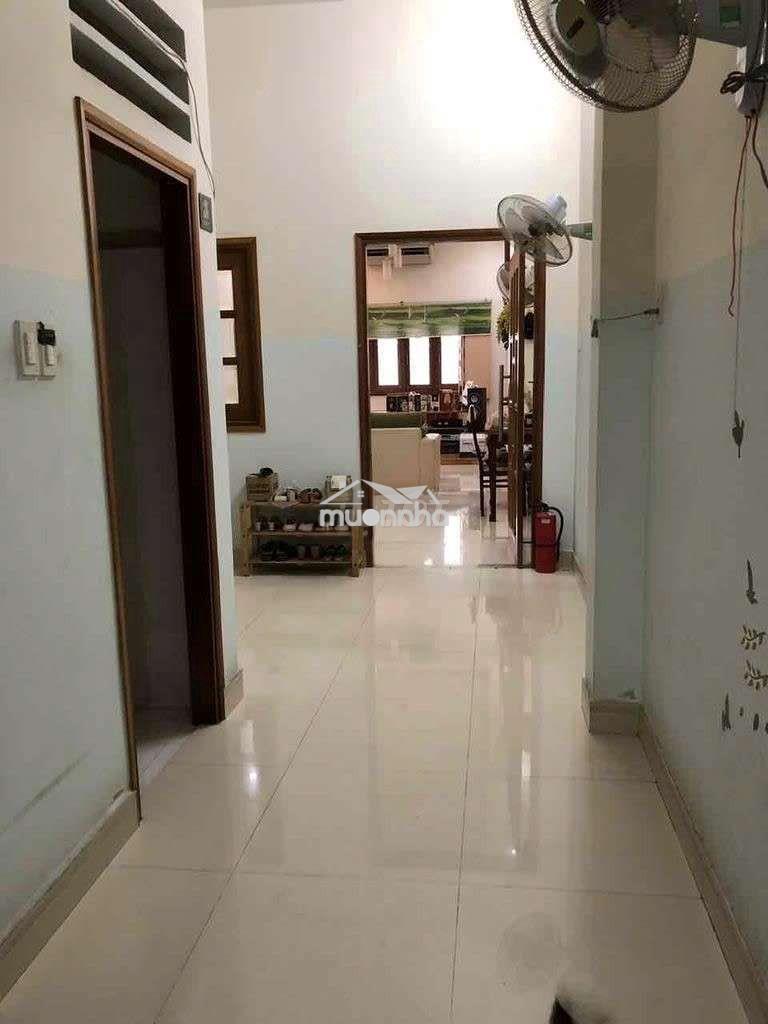 Cho thuê nhà nguyên căn có sân thượng -đào duy từ, q.10 - 2pn 4wc) - Ảnh 2