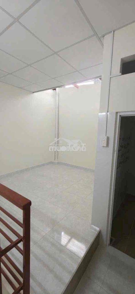 Nhà cho thuê đường lê trọng tấn 4.2x15m, 2pn 2wc mới - Ảnh 3