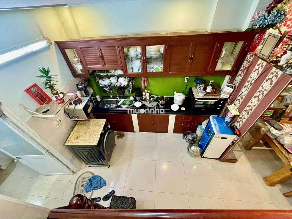 Cho thuê nhà nguyên căn ngay chợ phạm thế hiển, quận 8 - Ảnh 2