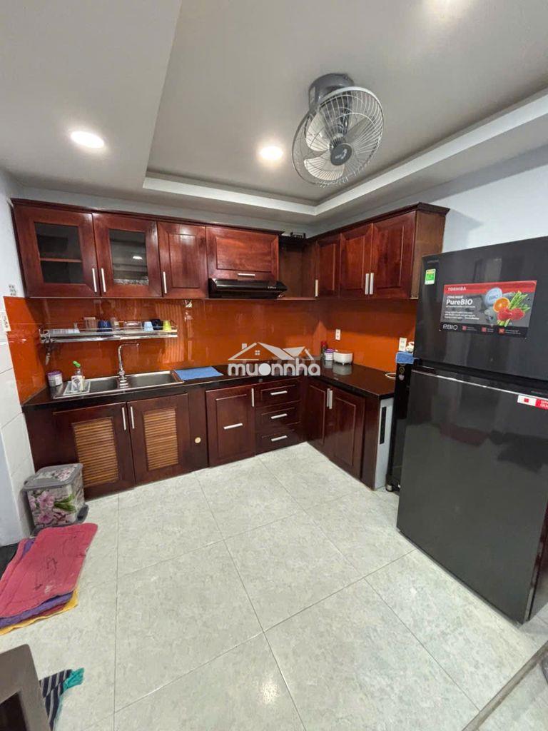 Cho thuê nhà nguyên căn quận 4, 5 tầng, gần hẻm xe hơi ! - Ảnh 2