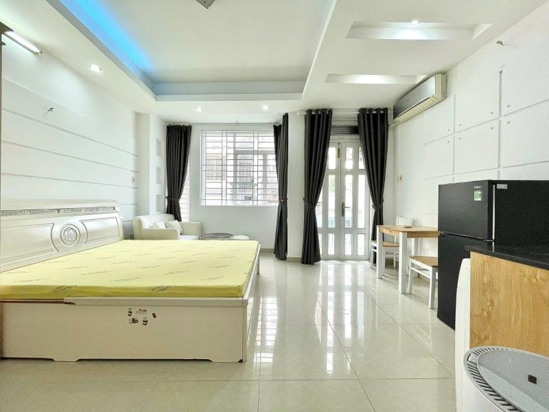 Cho thuê căn hộ ban công_máy giặt riêng gần chợ bà chiểu giáp q1 full nội thất