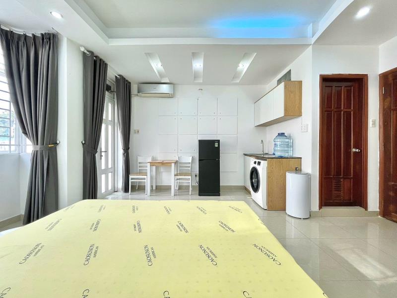 Cho thuê căn hộ ban công_máy giặt riêng gần chợ bà chiểu giáp q1 full nội thất - Ảnh 2