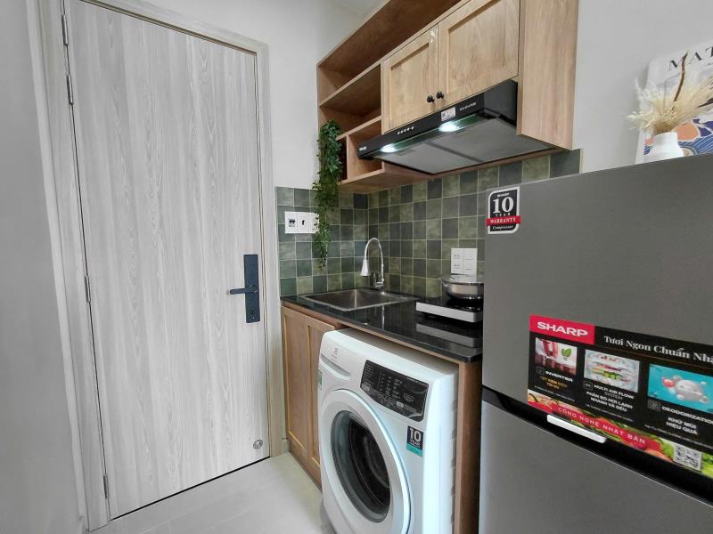 Co thuê căn hộ nội thất cao cấp có máy giặt riêng - gần đại học văn lang - đặng thùy trâm - bình thạnh