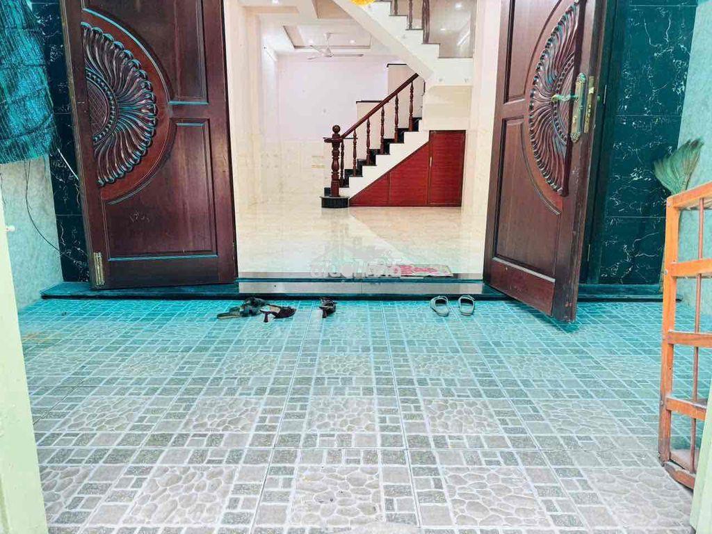 Cho thuê nhà vạn xuân tx24 sẵn 3 máy lạnh giá 9 triệu - Ảnh 2